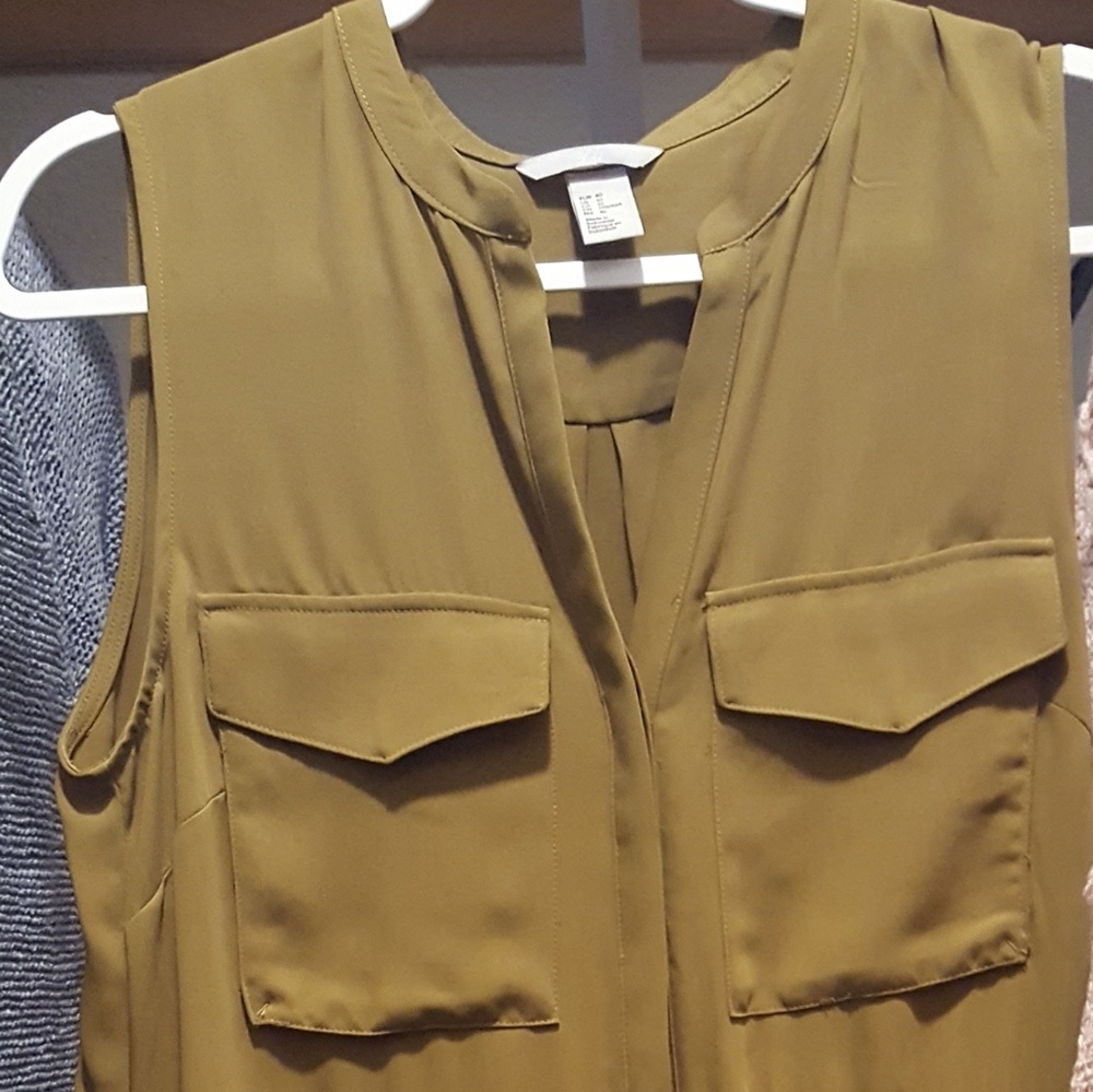H & M Olive/ Khaki Green safari dress sz 10